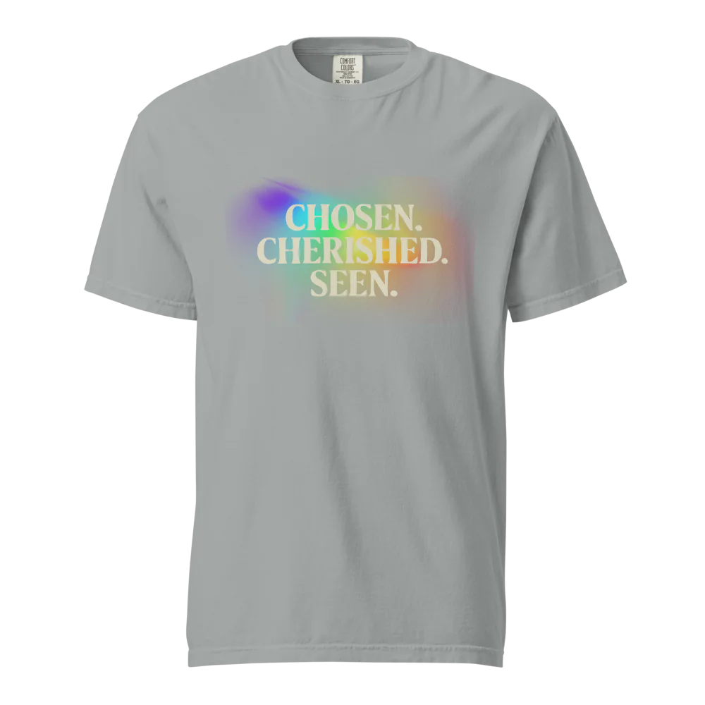 Elegida. Apreciada. Vista | Camiseta unisex de tejido grueso | 100 % algodón