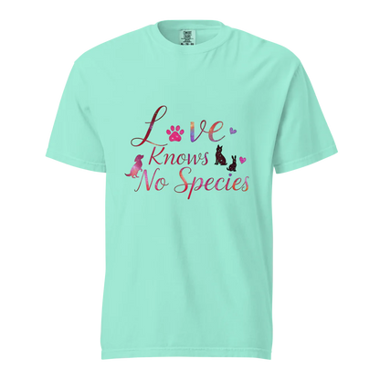 El amor no conoce especies – Amor a las mascotas | Camiseta unisex de tejido grueso | 100 % algodón