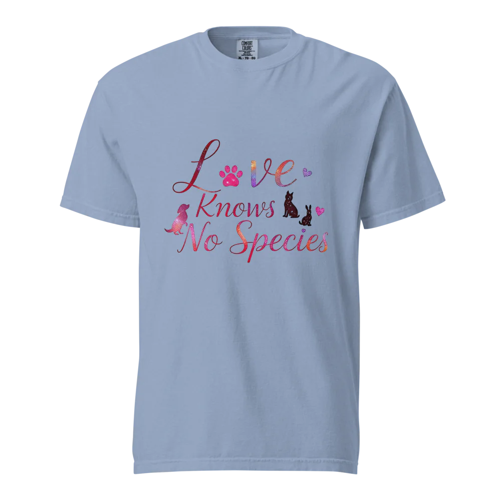 El amor no conoce especies – Amor a las mascotas | Camiseta unisex de tejido grueso | 100 % algodón