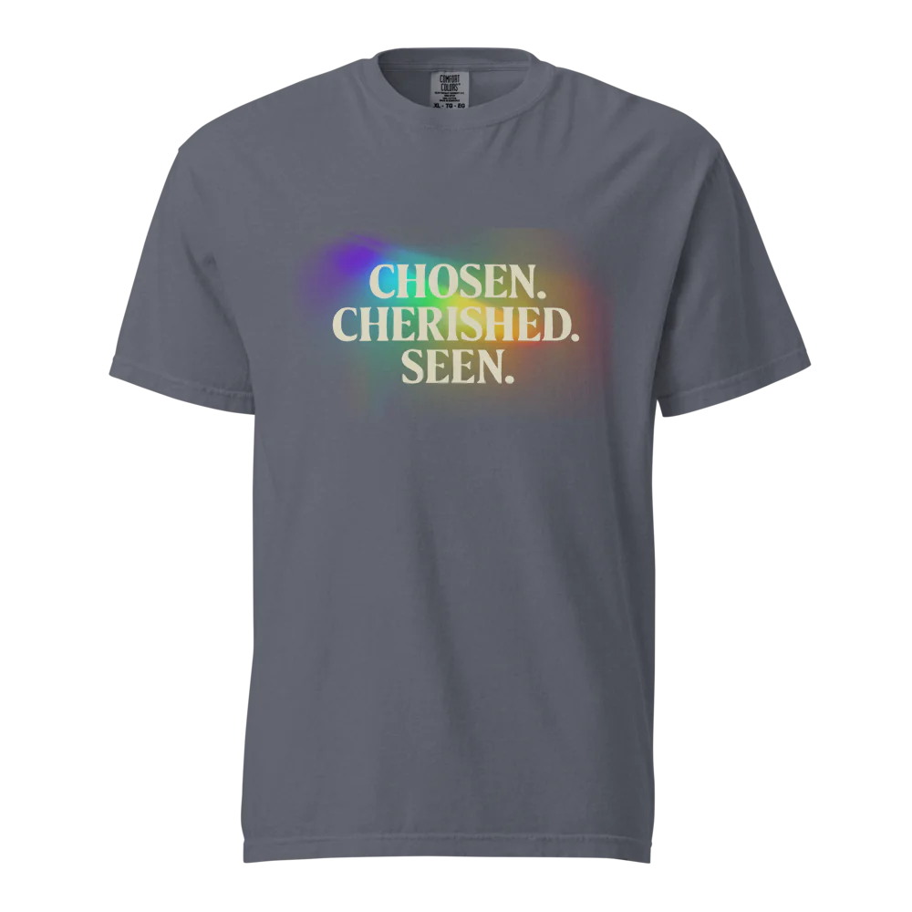 Elegida. Apreciada. Vista | Camiseta unisex de tejido grueso | 100 % algodón
